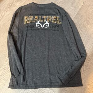 Realtree Men's Charcoal Long Sleeve Tee